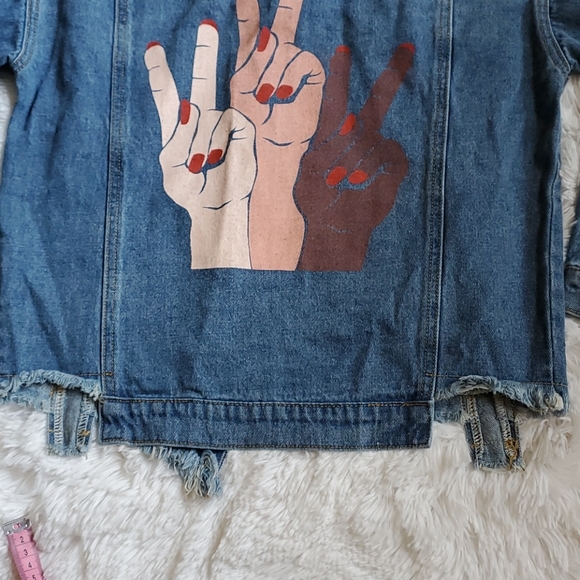 Sadie and sage denim peace sign trucker jacket - Picture 14 of 14